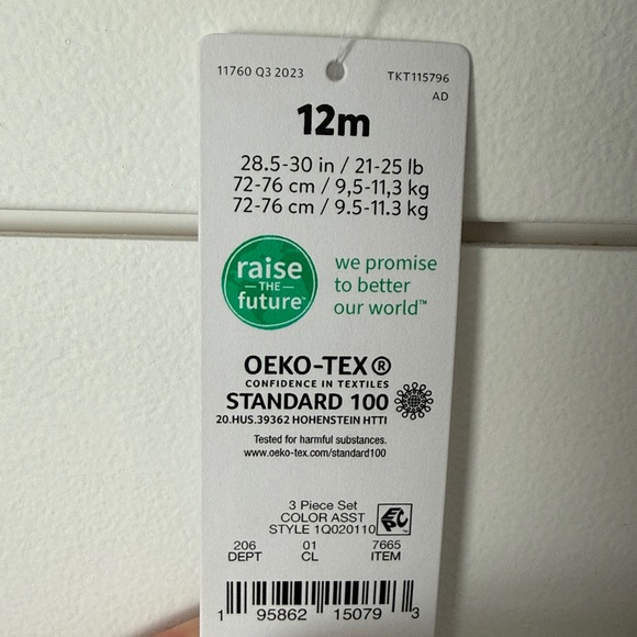 NWT-Carter's 12mo Boy’s Gray and White Fleece Set - Picture 4 of 5